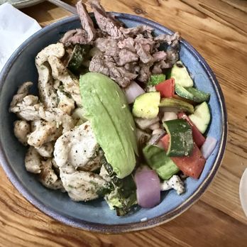 5 Tacos and Beers - Protein bowl with chicken and steak - Tacos Near Me - Walnut Creek, California 5 Tacos and Beers - Protein bowl with chicken and steak - Tacos Near Me - Walnut Creek, California