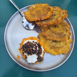 Tostones Tostones