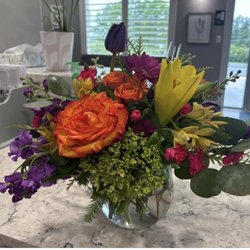 Ruth's Flowers & Gifts