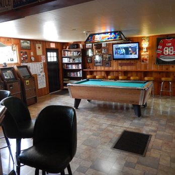 Owl Tavern - This is the gaming area when you enter through the south door. - Bars Near Me - Lake Geneva, Wisconsin