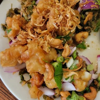 Ruan Thai - Yum Watercress- deep fried watercress with shrimp, squid, onions, Cilantro and cashews in a spicy lime dressing - Thai Near Me - Wheaton, Maryland Ruan Thai - Yum Watercress- deep fried watercress with shrimp, squid, onions, Cilantro and cashews in a spicy lime dressing - Thai Near Me - Wheaton, Maryland