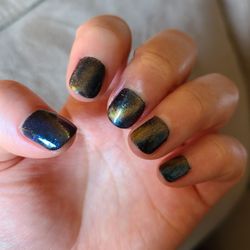 Lovely Nails and Spa - Cat eye gel manicure