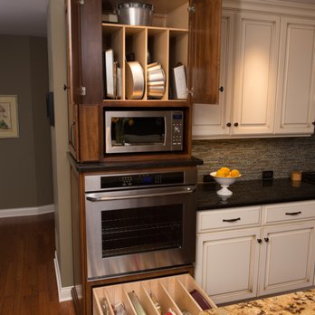Briggs Design Associates - Maximize storage space - Cabinetry Near Me Briggs Design Associates - Maximize storage space - Cabinetry Near Me
