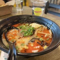 Pepper Salt - Spicy tonkotsu ramen