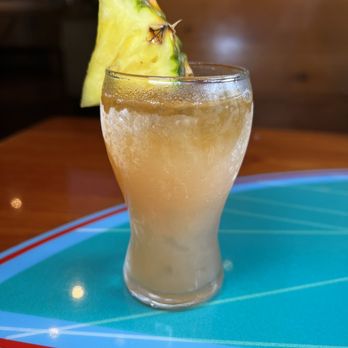 Islands Restaurant - Mai tai - Burgers Near Me - Huntington Beach, California