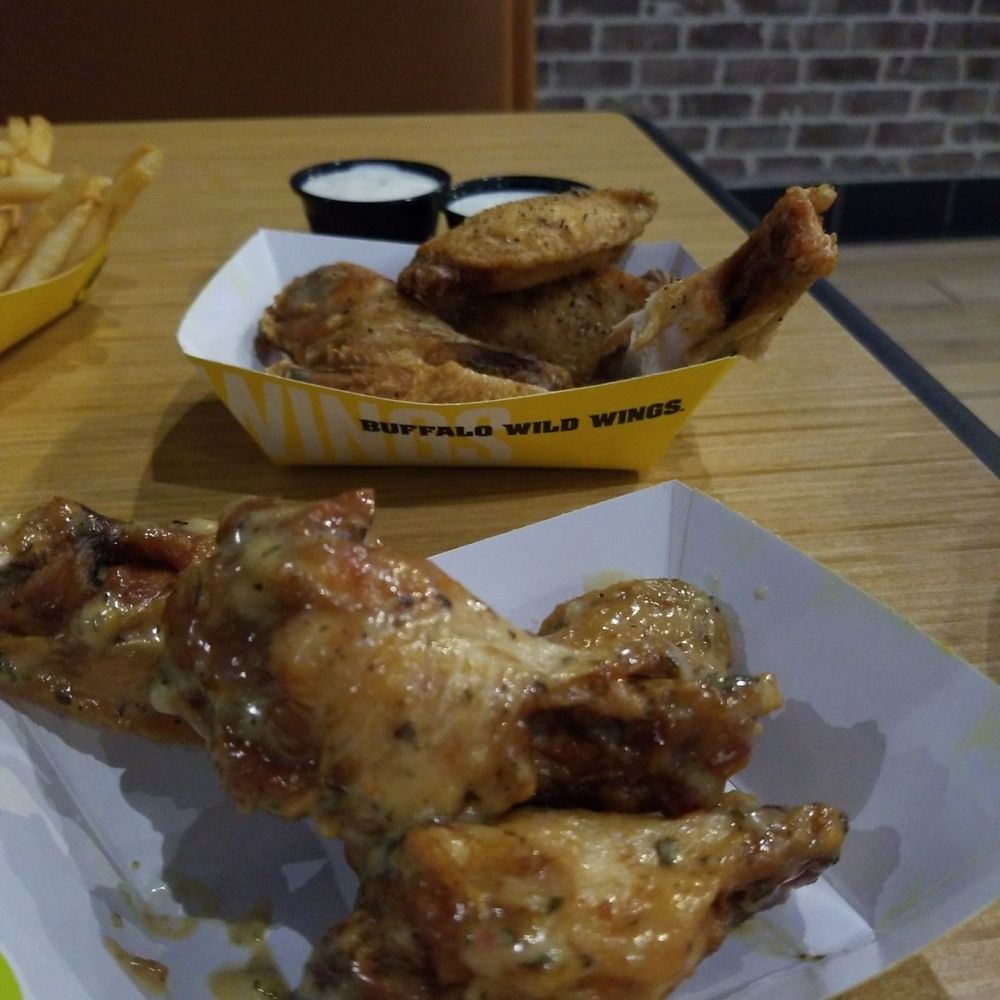 Buffalo Wild Wings - My Favorite .  Lemon pepper, parmesan garlic - Chicken Wings Near Me - Lake Forest, California