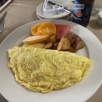 Geoffrey's Malibu - Shiitake Omelette - Seafood Near Me - Malibu, California