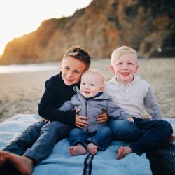 Teddie Hart Photography - Family portraits
