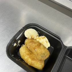 Jilligans Kitchen - Banana fritters