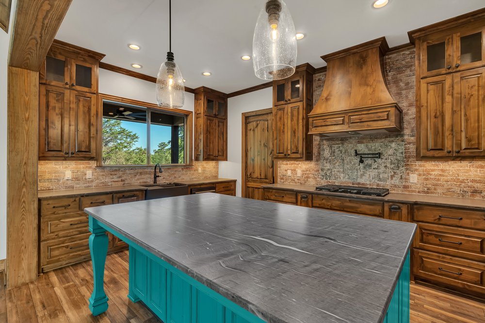 CUSTOM WOODWORKS Updated July 2024 23 Photos 171 Fm 1844