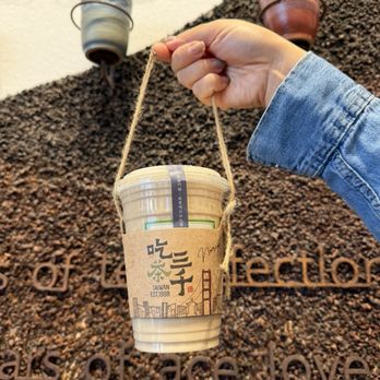 Chicha San Chen - Dong Ding Oolong Milk Tea - Bubble Tea Near Me - Cupertino, California