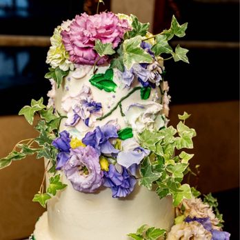 Bywater Bakery - Wedding cake - Cafes Near Me - New Orleans, Louisiana