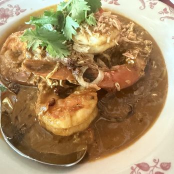 Holy Basil - Thai Near Me - Los Angeles, California