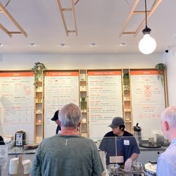 Hometown Poké & Bubble Tea - Ordering station