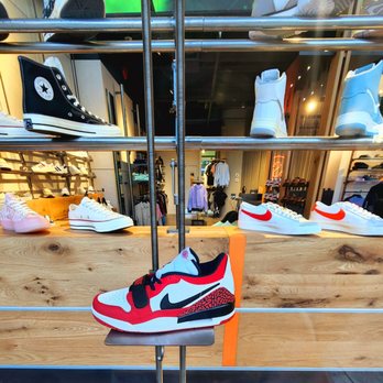 Size - Nike - Men's Clothing Near Me - Vancouver, British Columbia