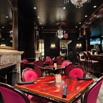 The 219 Restaurant - Dining area - Cajun/Creole Near Me - Alexandria, Virginia The 219 Restaurant - Dining area - Cajun/Creole Near Me - Alexandria, Virginia