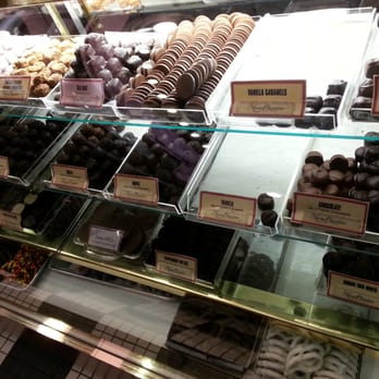 Scoop DeVille - Ice Cream & Frozen Yogurt Near Me - Philadelphia, Pennsylvania