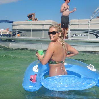 Crab Island - Chic magnet - Local Flavor Near Me Crab Island - Chic magnet - Local Flavor Near Me