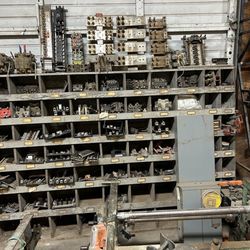 Trombetta & Sons Electrical - Panel parts
