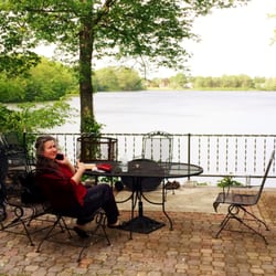 Larson's Service - Enjoying our outdoor waiting room!! Yup getting my vehicle serviced:)