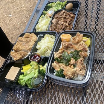 Song La - Pork - Food Trucks Near Me - Austin, Texas