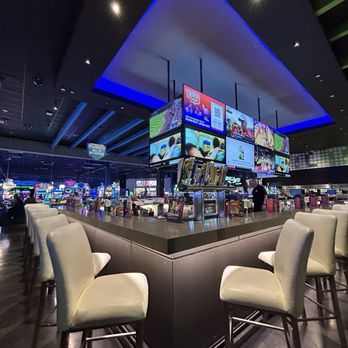 Dave & Buster's Henderson - Sports Bars Near Me - Henderson, Nevada
