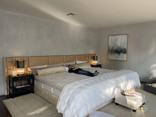 Custom Comfort Mattress West Hollywood by null