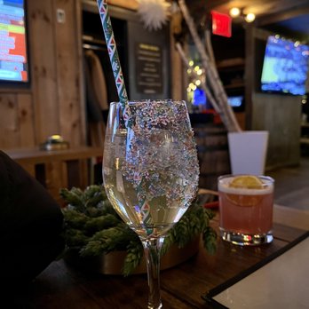 Treadwell Park - Stained Glass Window ($15) - festive! - Beer Bar Near Me - New York, New York