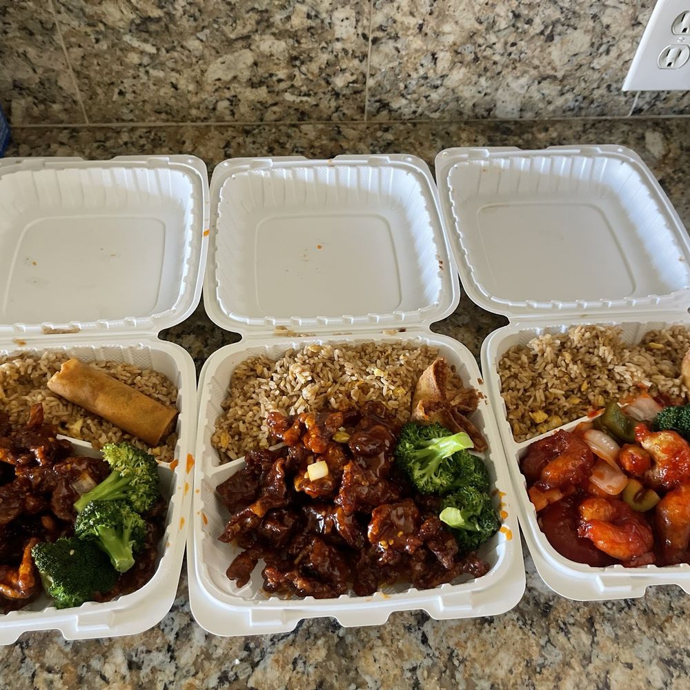 Chef K - Tangerine crispy beef and sweet & sour shrimp lunch specials. Comes with soup. Delicious and good size portions! - Chinese Near Me - Murrieta, California