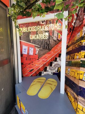 Le Drugstore by null