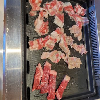 Wabi Q - Slow grill but got the job done. Probably could have turned it up myself but I was not in a rush. - Hot Pot Near Me - Bolingbrook, Illinois