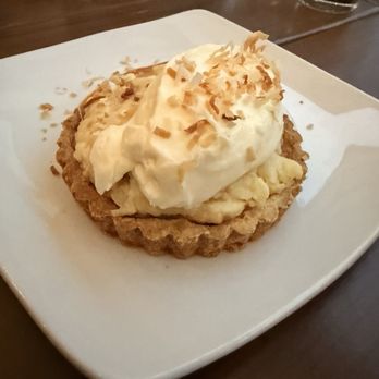 LeoGreta - Coconut Cream Pie - Italian Near Me - Carnegie, Pennsylvania LeoGreta - Coconut Cream Pie - Italian Near Me - Carnegie, Pennsylvania