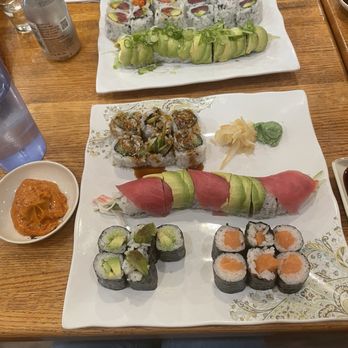 Sushi Ko - Salmon Skin R, Avocado. Salmon R - Sushi Bars Near Me - Farmington Hills, Michigan Sushi Ko - Salmon Skin R, Avocado. Salmon R - Sushi Bars Near Me - Farmington Hills, Michigan