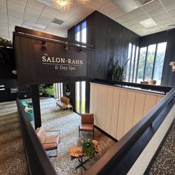 The Salon On Rahn & Day Spa - Lobby
