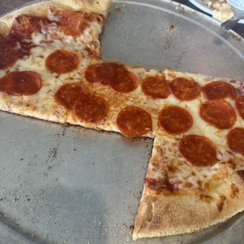 Angelos At the Point - Pepperoni Pizza - American Near Me - Dandridge, Tennessee