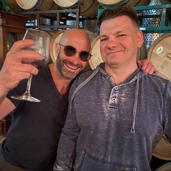 Grapeline Wine Tours - Wine Tours Near Me - Temecula, California
