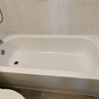 Oahu Tub Experts - After - Refinishing Services Near Me - Honolulu, Hawaii