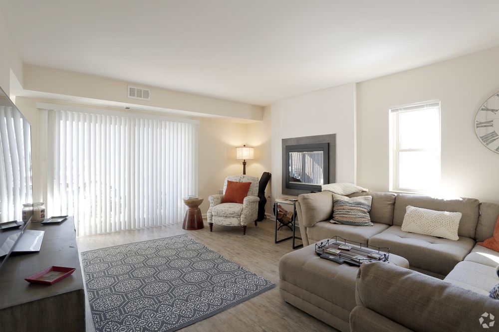 TUNBRIDGE APARTMENTS Updated October 2024 19 Photos 274 Glen