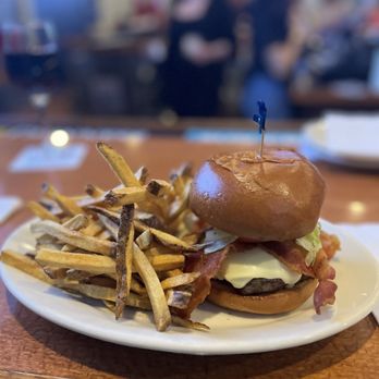 Laced Pizza & Pub - BLT burger and hand cut fries - Pizza Near Me - Foxborough, Massachusetts Laced Pizza & Pub - BLT burger and hand cut fries - Pizza Near Me - Foxborough, Massachusetts