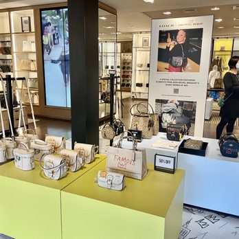 Coach - Outlet Stores Near Me - Central Valley, New York
