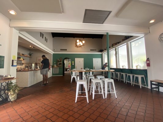 Afternoon Restaurant by null