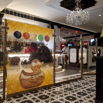 Sugar Factory Foxwoods - 45th birthday dinner - American Near Me - Mashantucket, Connecticut Sugar Factory Foxwoods - 45th birthday dinner - American Near Me - Mashantucket, Connecticut