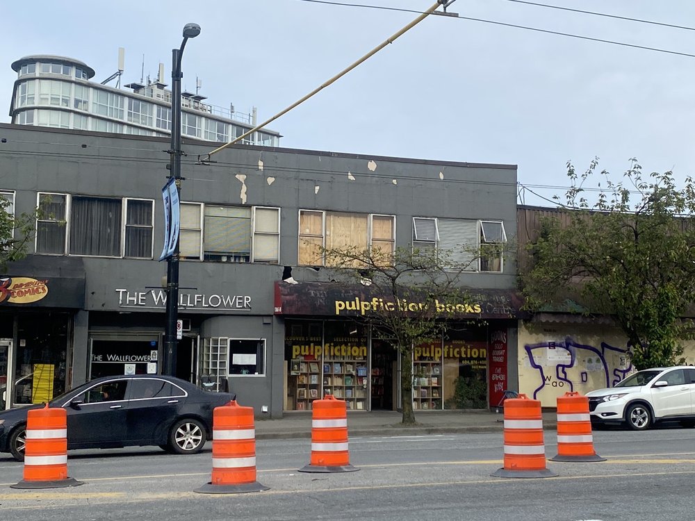 PULPFICTION BOOKS Updated October 2024 10 Photos & 89 Reviews