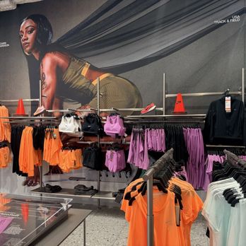 Nike House of Innovation NYC - Shoe Stores Near Me - New York, New York Nike House of Innovation NYC - Shoe Stores Near Me - New York, New York