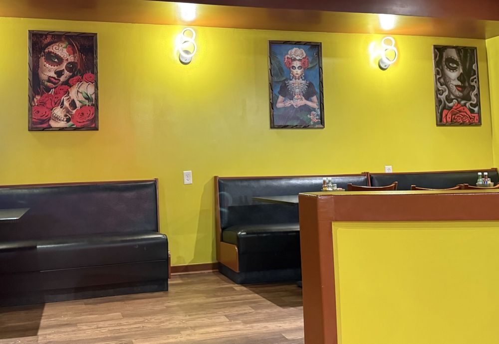 La Tapatia Mexican