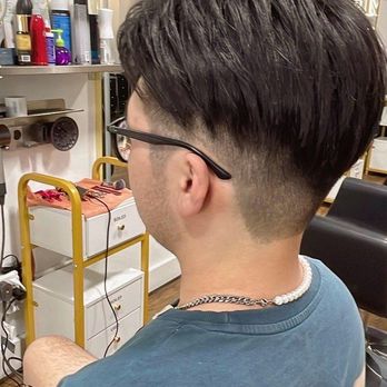 Mz Beauty salon - Barbers Near Me - San Mateo, California Mz Beauty salon - Barbers Near Me - San Mateo, California