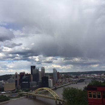 Duquesne Incline - Landmarks & Historical Buildings Near Me - Pittsburgh, Pennsylvania
