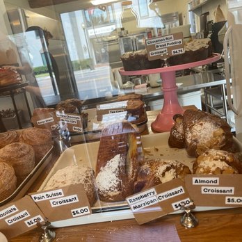 Buttermilk Bakery - All if the things - Bakeries Near Me - Winter Park, Florida Buttermilk Bakery - All if the things - Bakeries Near Me - Winter Park, Florida