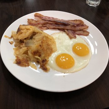 Lady C’s - 2 Two Eggs & Bacon with potatoes - Breakfast & Brunch Near Me - Tarzana, California