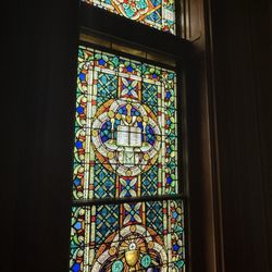 1892 Bishop's Palace - Stain glass Eucharist